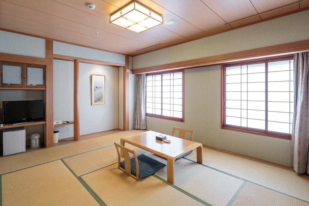 Hotel Mystays Matsuyama Matsuyama  Exteriör bild